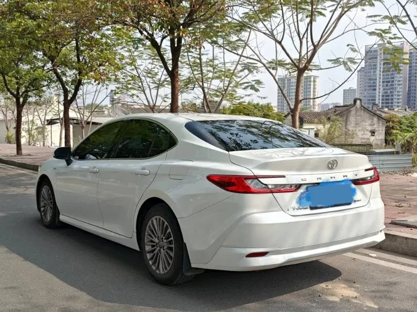 2024 Toyota Camry 2.0L 152HP L4 E-CVT Hybrid,autocango,china used car exporter,china ev exporter,chinese used car exporter,chinese used ev exporter
