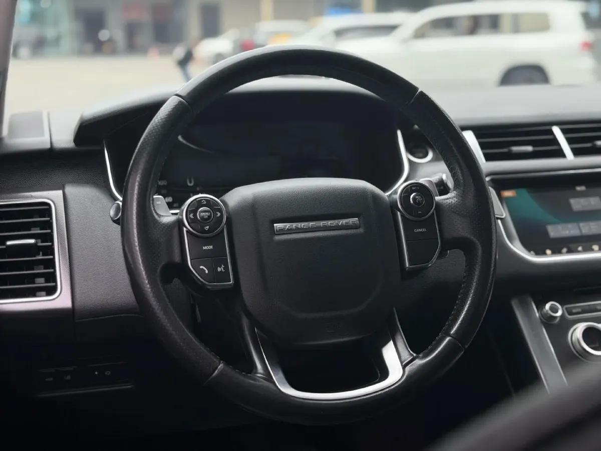 2017 Land Rover Range Rover Sport 3.0T 340HP V6 8AT,autocango,china used car exporter,china ev exporter,chinese used car exporter,chinese used ev exporter