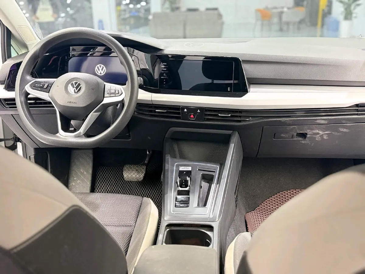 2021 Volkswagen Golf 1.2T 116HP L4 7DCT,autocango,china used car exporter,china ev exporter,chinese used car exporter,chinese used ev exporter