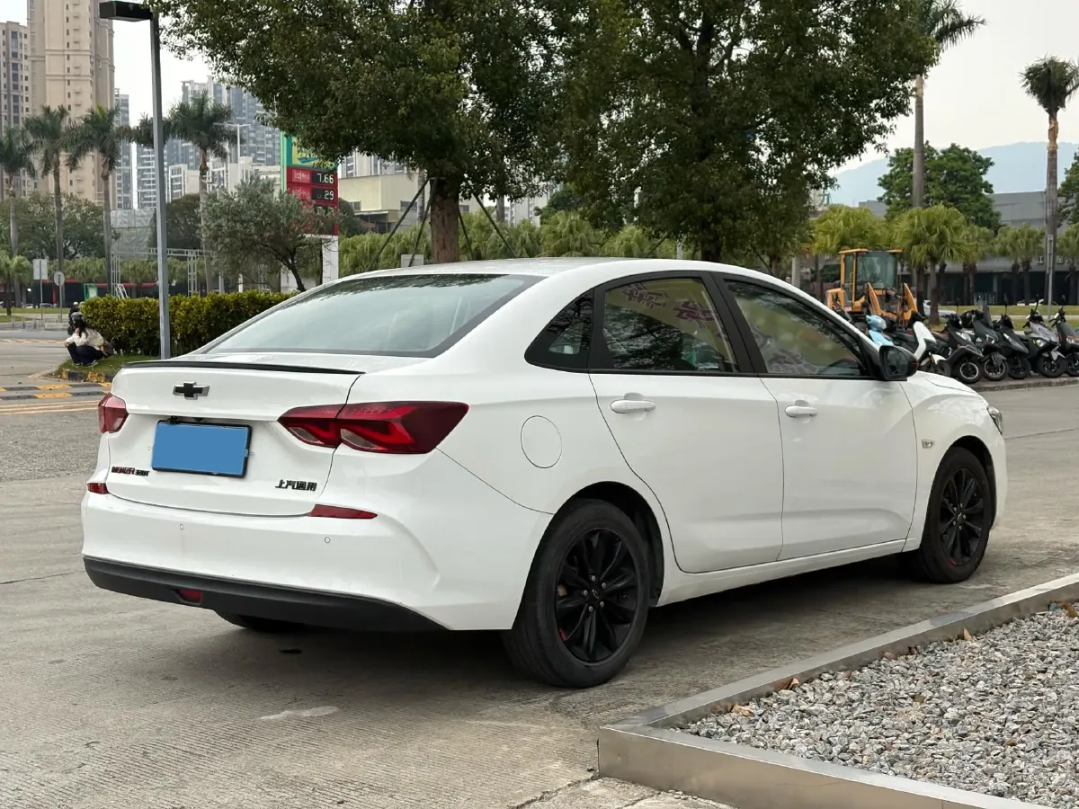 2020 Chevrolet Monza 1.0T 125HP L3 6DCT,autocango,china used car exporter,china ev exporter,chinese used car exporter,chinese used ev exporter