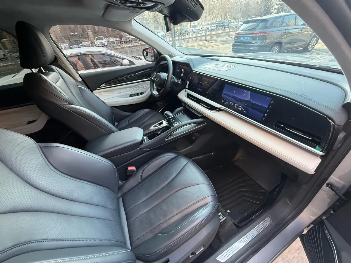 2023 Geely Monjaro 2.0T 238HP L4 8AT,autocango,china used car exporter,china ev exporter,chinese used car exporter,chinese used ev exporter