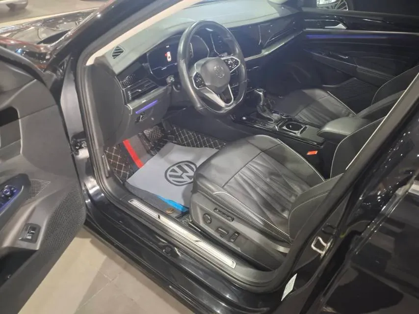 2022 Xpeng P7 BEV 60.2KWH,autocango,china used car exporter,china ev exporter,chinese used car exporter,chinese used ev exporter