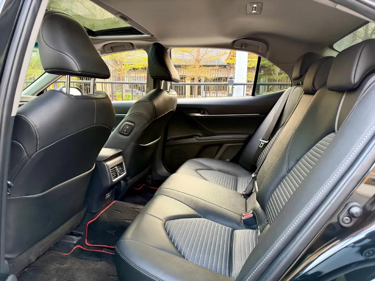 2022 Toyota Camry 2.0L 178HP L4 CVT,autocango,china used car exporter,china ev exporter,chinese used car exporter,chinese used ev exporter