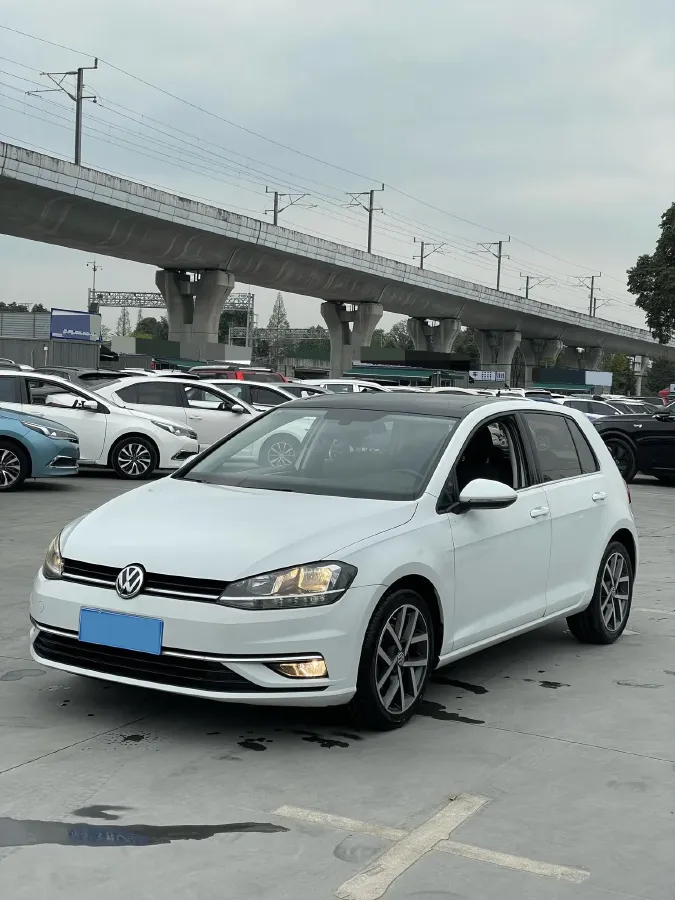 2020 Volkswagen Golf 1.4T 150HP L4 7DCT,autocango,china used car exporter,china ev exporter,chinese used car exporter,chinese used ev exporter