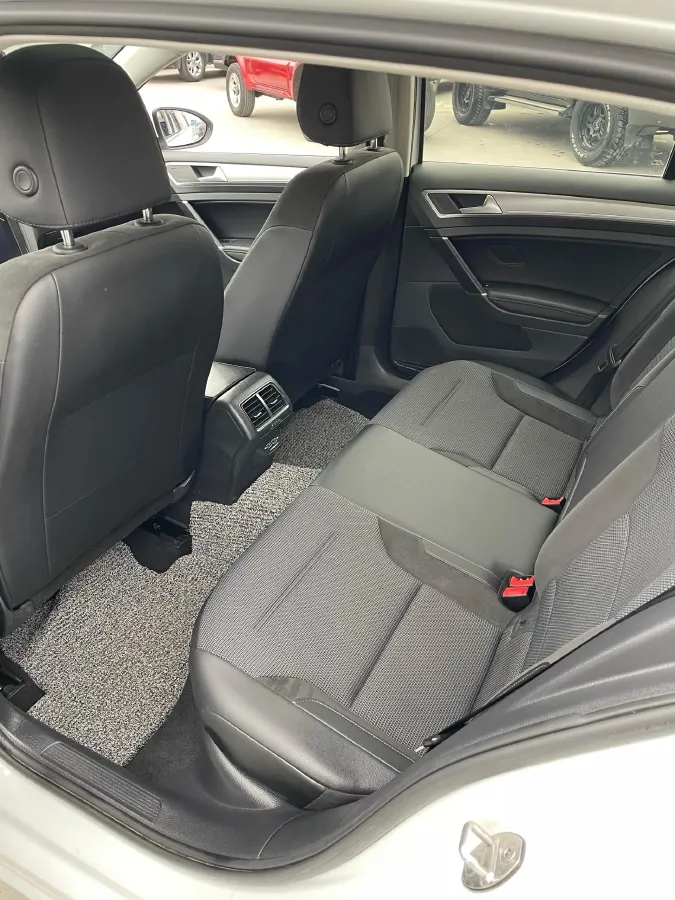 2020 Volkswagen Golf 1.4T 150HP L4 7DCT,autocango,china used car exporter,china ev exporter,chinese used car exporter,chinese used ev exporter