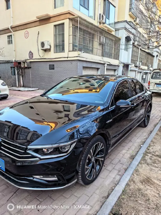 2020 Volkswagen Magotan 2.0T 186HP L4 7DCT,autocango,china used car exporter,china ev exporter,chinese used car exporter,chinese used ev exporter