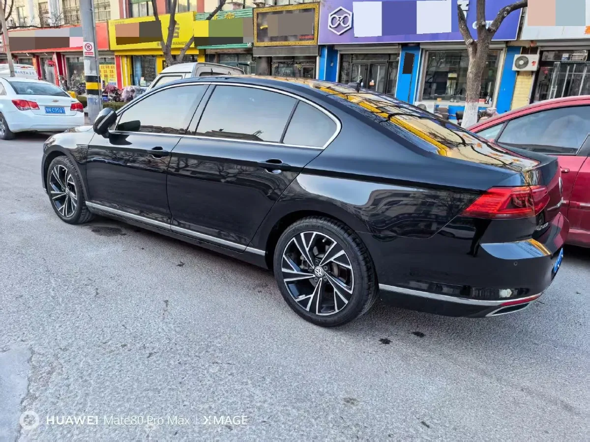 2020 Volkswagen Magotan 2.0T 186HP L4 7DCT,autocango,china used car exporter,china ev exporter,chinese used car exporter,chinese used ev exporter