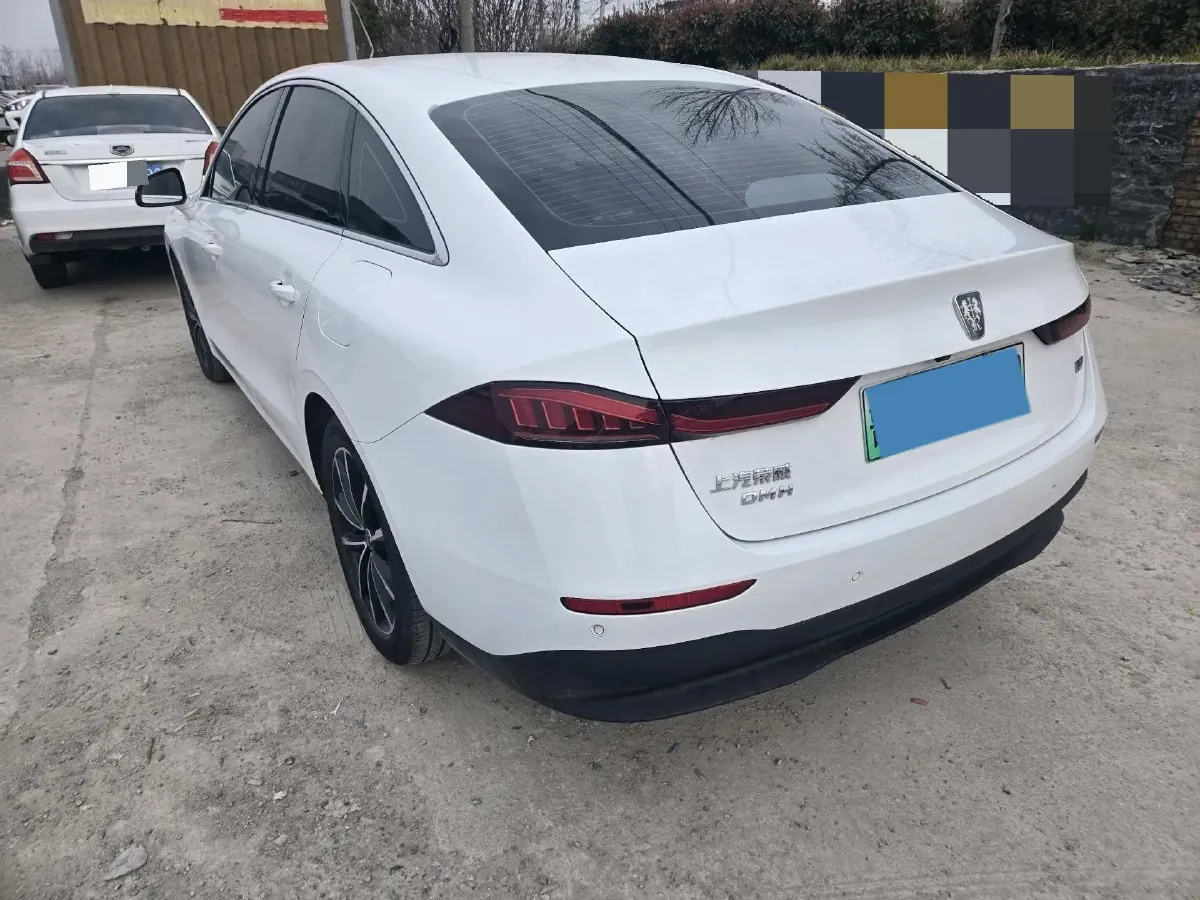 2025 Roewe D7 1.5L 112HP L4 1DHT PHEV 19.7KWH,autocango,china used car exporter,china ev exporter,chinese used car exporter,chinese used ev exporter