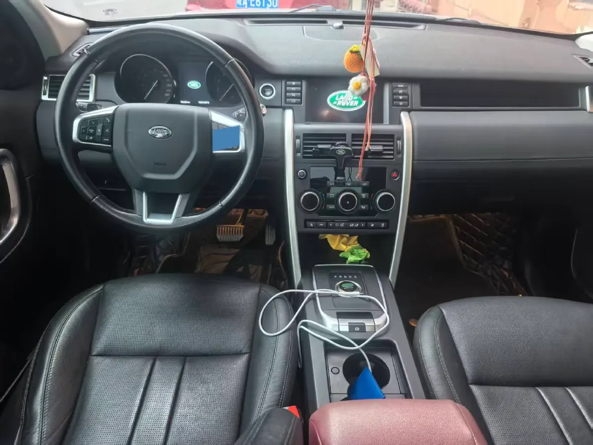 2019 Land Rover Discovery Sport 2.0T 241HP L4 9AT,autocango,china used car exporter,china ev exporter,chinese used car exporter,chinese used ev exporter