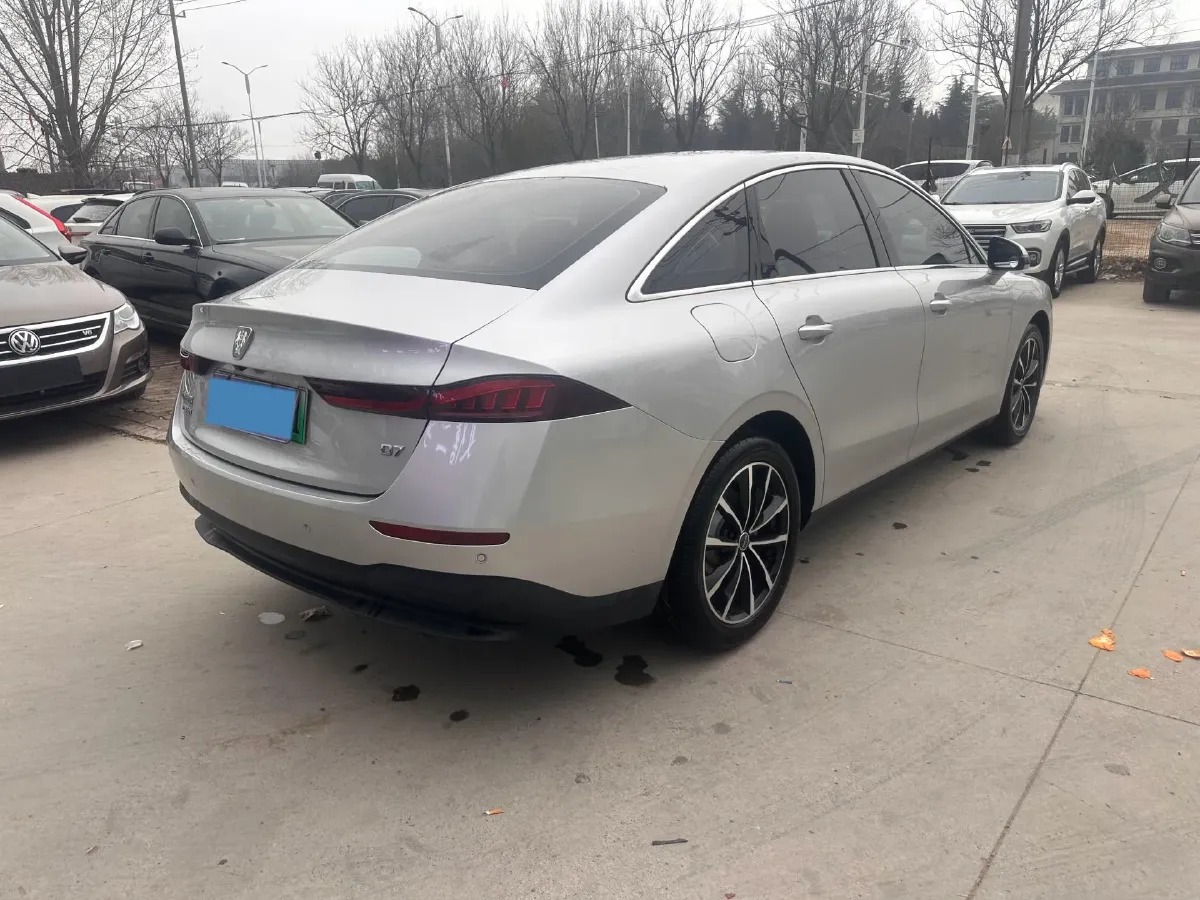 2025 Roewe D7 1.5L 112HP L4 1DHT PHEV 19.7KWH,autocango,china used car exporter,china ev exporter,chinese used car exporter,chinese used ev exporter