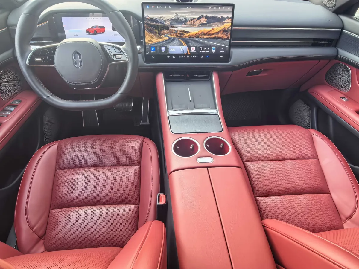 2025 AITO AITO M5 1.5T 152HP L4 REEV 42KWH,autocango,china used car exporter,china ev exporter,chinese used car exporter,chinese used ev exporter