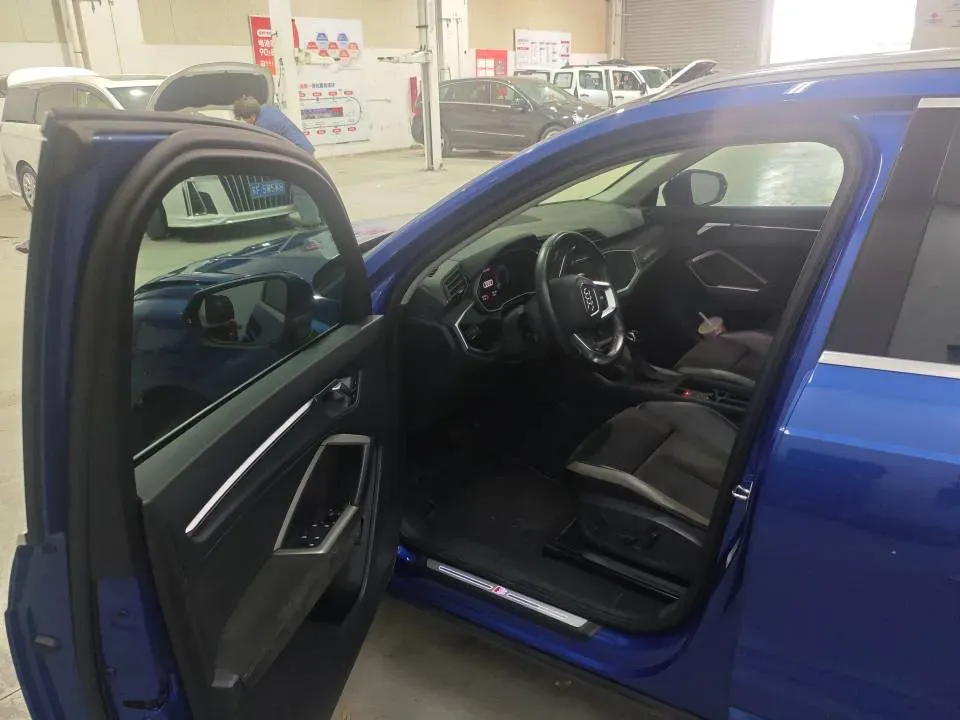 2021 Audi Q3 1.4T 150HP L4 7DCT,autocango,china used car exporter,china ev exporter,chinese used car exporter,chinese used ev exporter