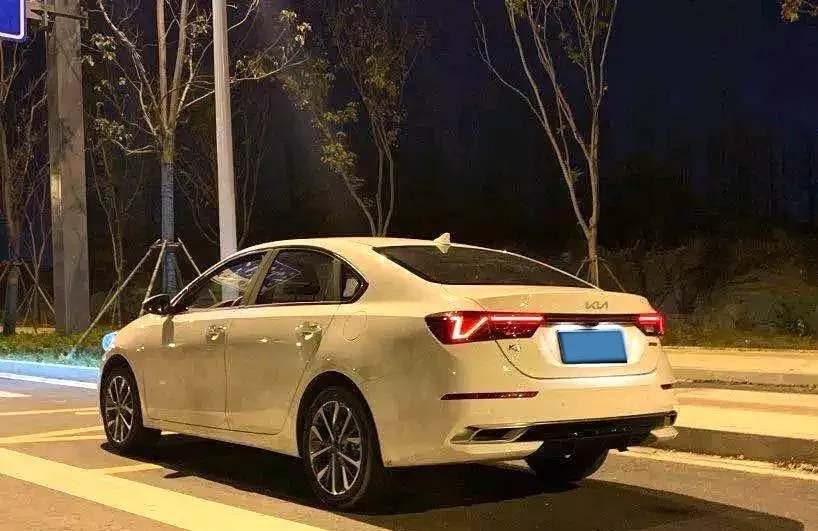 2021 Kia K3 1.5L 115HP L4 CVT,autocango,china used car exporter,china ev exporter,chinese used car exporter,chinese used ev exporter