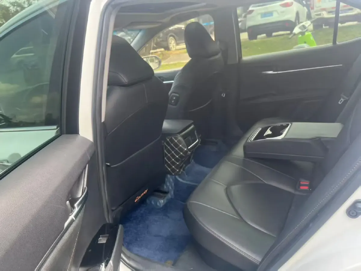 2023 Toyota Camry 2.5L 178HP L4 E-CVT Hybrid,autocango,china used car exporter,china ev exporter,chinese used car exporter,chinese used ev exporter