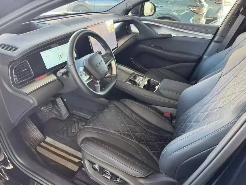 2025 BYD Sea Lion 07 BEV 80.64KWH,autocango,china used car exporter,china ev exporter,chinese used car exporter,chinese used ev exporter