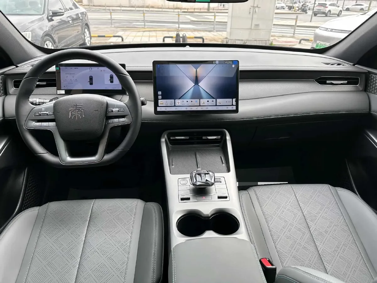 2025 BYD Qin Plus 1.5L 101HP L4 E-CVT PHEV 7.68KWH,autocango,china used car exporter,china ev exporter,chinese used car exporter,chinese used ev exporter