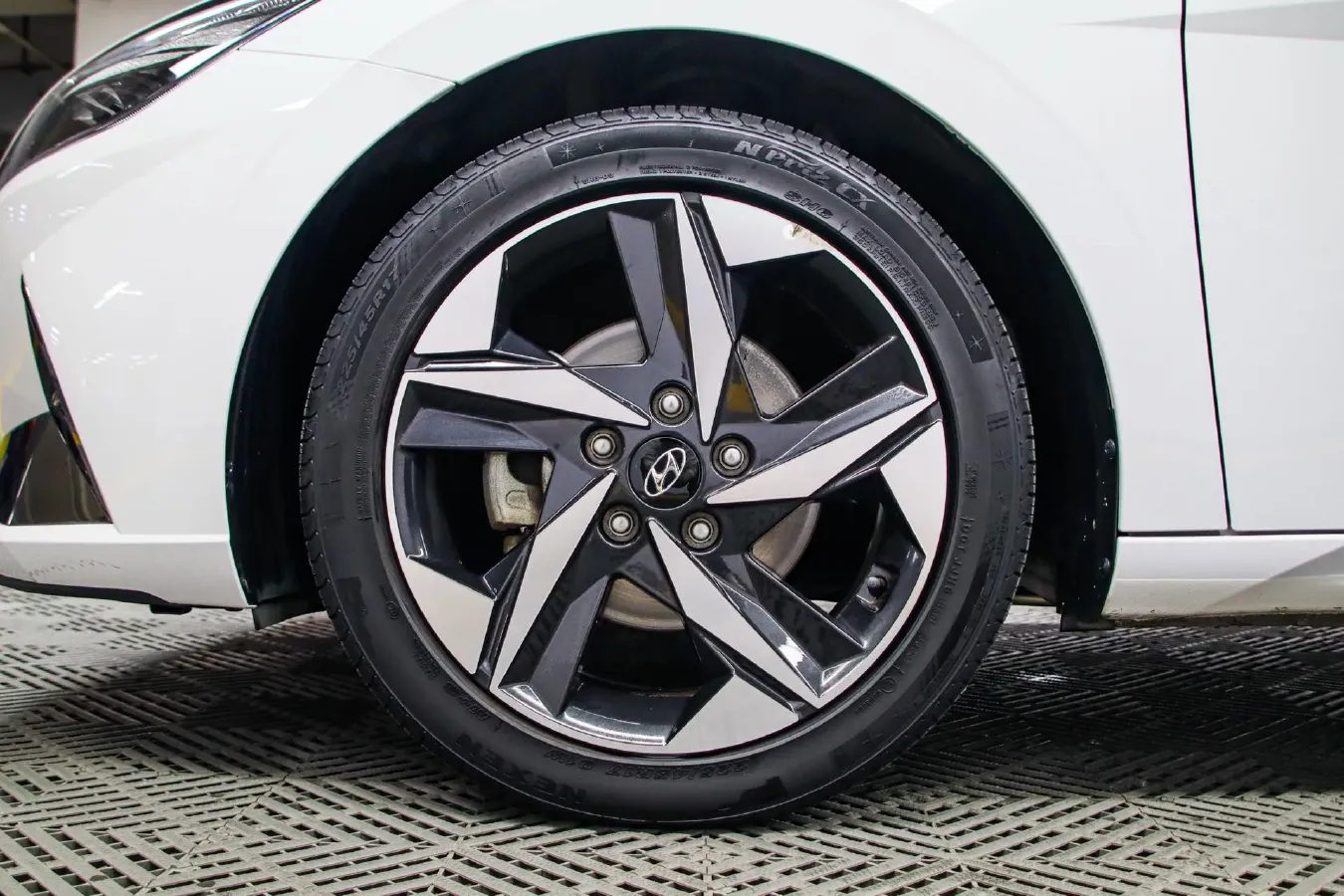 2022 Hyundai Elantra 1.5L 115HP L4 CVT,autocango,china used car exporter,china ev exporter,chinese used car exporter,chinese used ev exporter