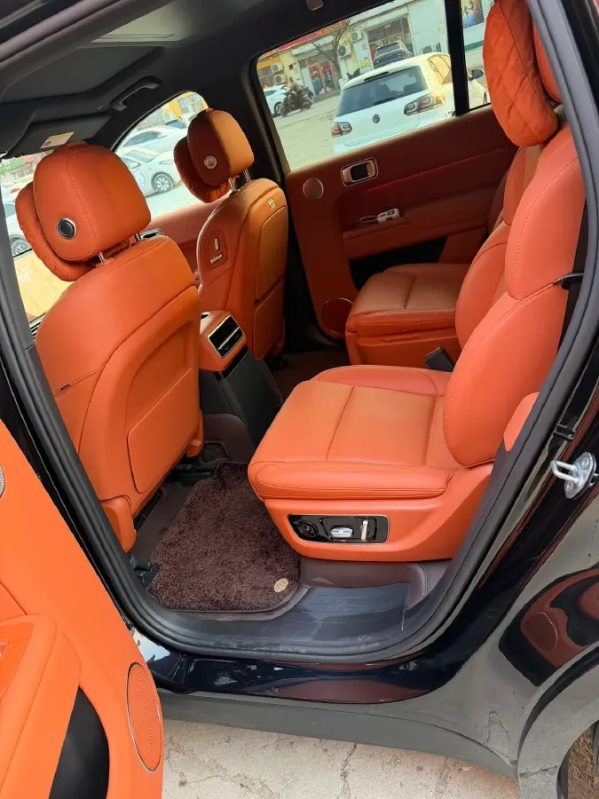 2023 Li L9 Range Extended 154HP REEV 42.6KWH,autocango,china used car exporter,china ev exporter,chinese used car exporter,chinese used ev exporter