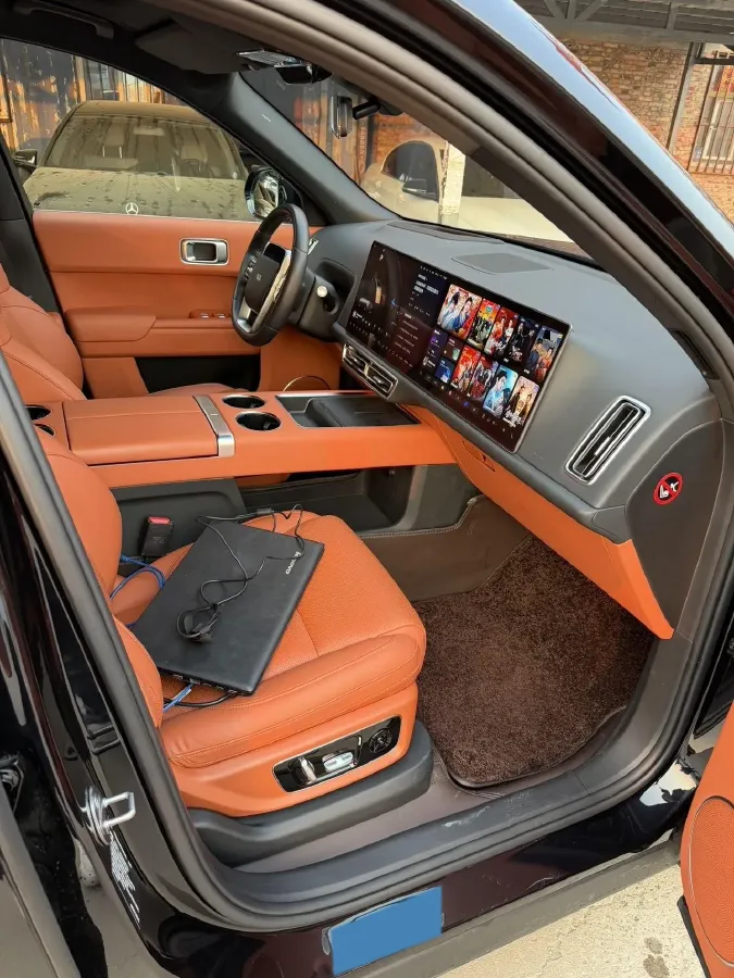 2023 Li L9 Range Extended 154HP REEV 42.6KWH,autocango,china used car exporter,china ev exporter,chinese used car exporter,chinese used ev exporter