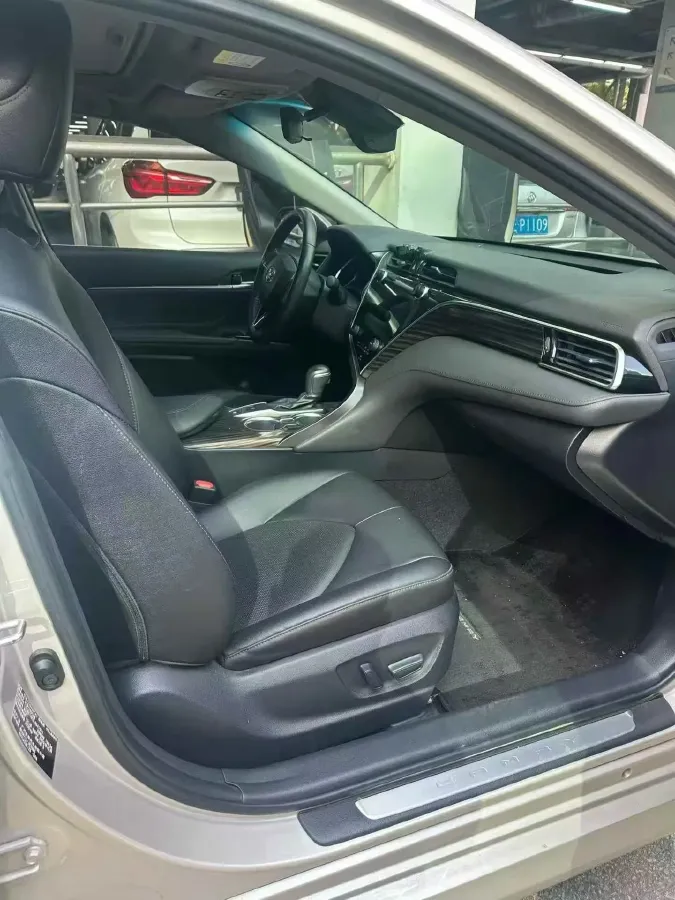 2019 Toyota Camry 2.0L 178HP L4 CVT,autocango,china used car exporter,china ev exporter,chinese used car exporter,chinese used ev exporter