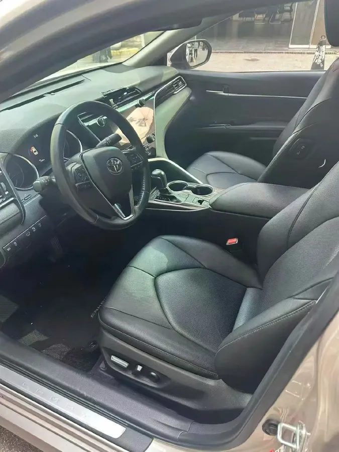 2019 Toyota Camry 2.0L 178HP L4 CVT,autocango,china used car exporter,china ev exporter,chinese used car exporter,chinese used ev exporter
