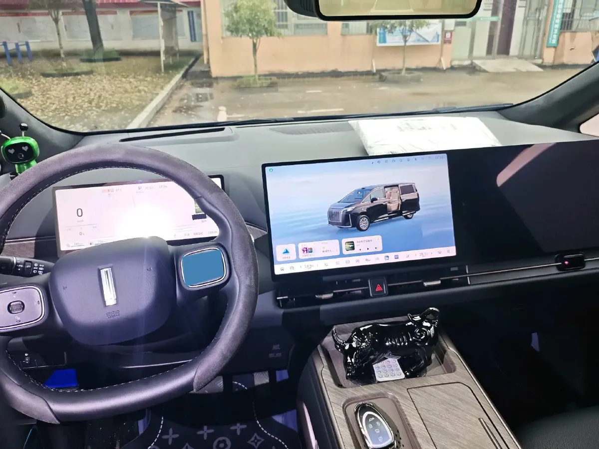 2025 WEY HighMountain 1.5T 170HP L4 4DHT PHEV,autocango,china used car exporter,china ev exporter,chinese used car exporter,chinese used ev exporter