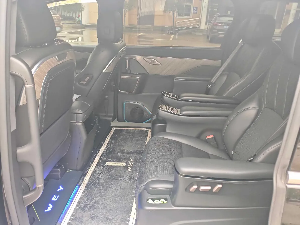 2025 WEY HighMountain 1.5T 170HP L4 4DHT PHEV,autocango,china used car exporter,china ev exporter,chinese used car exporter,chinese used ev exporter