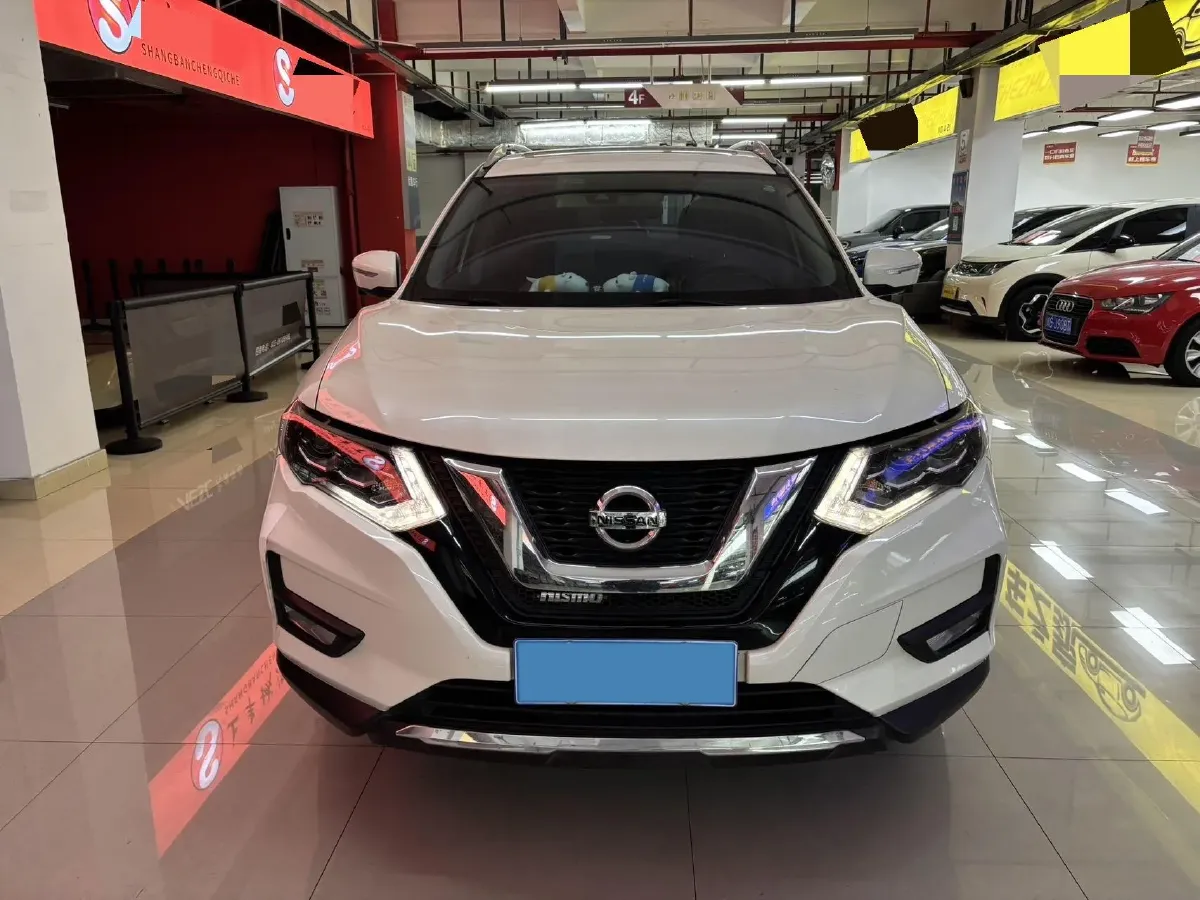 2023 Nissan X-Trail 2.0L 151HP L4 CVT,autocango,china used car exporter,china ev exporter,chinese used car exporter,chinese used ev exporter