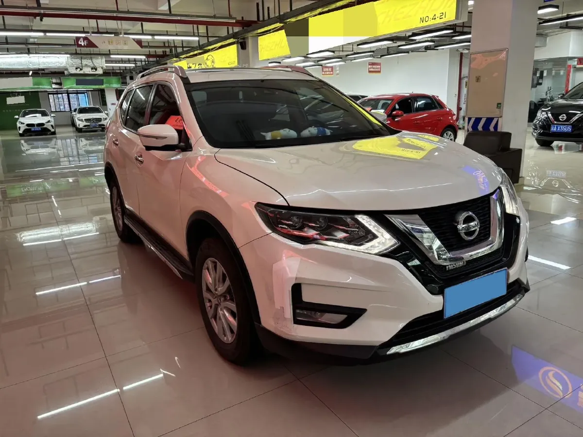 2023 Nissan X-Trail 2.0L 151HP L4 CVT,autocango,china used car exporter,china ev exporter,chinese used car exporter,chinese used ev exporter