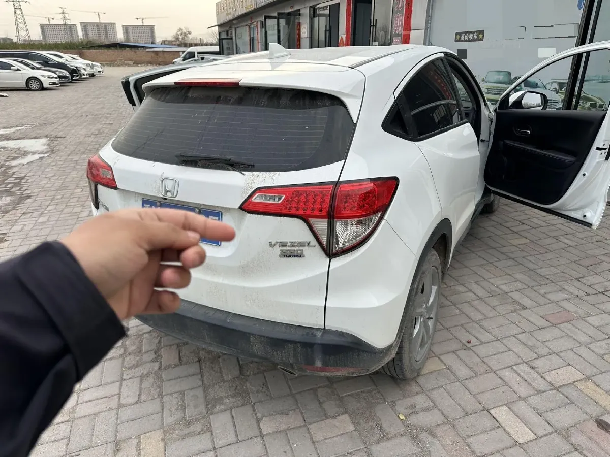 2020 Honda Vezel 1.5T 177HP L4 CVT,autocango,china used car exporter,china ev exporter,chinese used car exporter,chinese used ev exporter