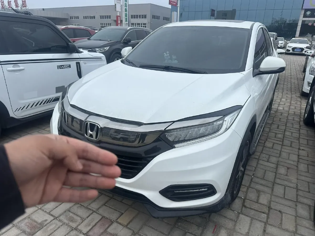 2020 Honda Vezel 1.5T 177HP L4 CVT,autocango,china used car exporter,china ev exporter,chinese used car exporter,chinese used ev exporter