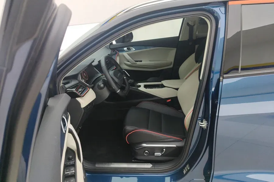 2020 LYNK&CO 06 1.5T 177HP L3 7DCT,autocango,china used car exporter,china ev exporter,chinese used car exporter,chinese used ev exporter