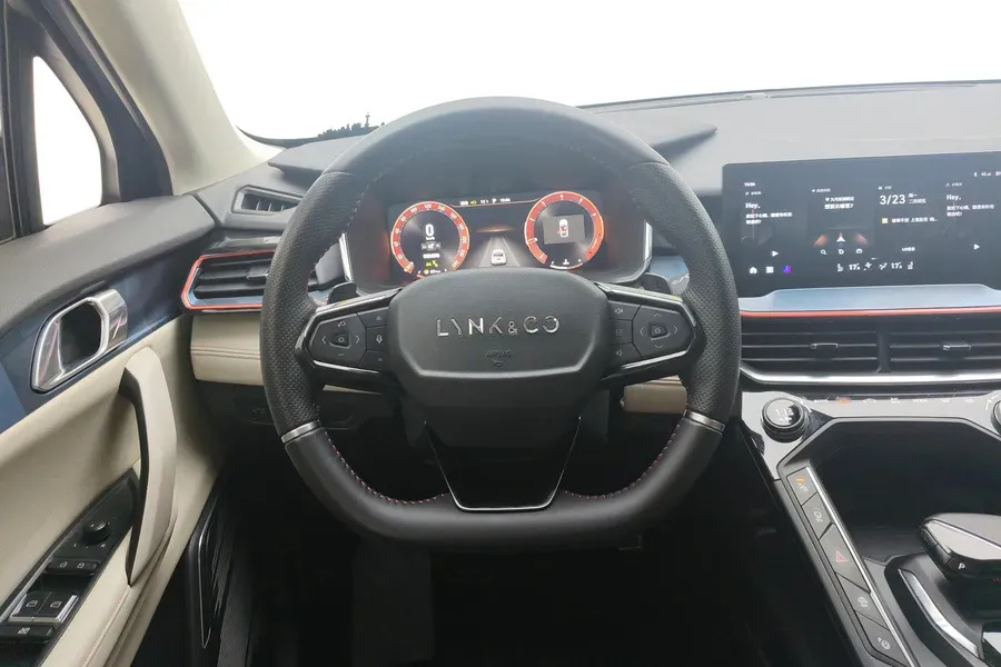 2020 LYNK&CO 06 1.5T 177HP L3 7DCT,autocango,china used car exporter,china ev exporter,chinese used car exporter,chinese used ev exporter