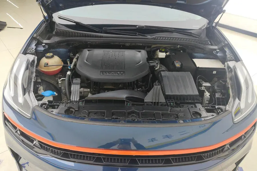 2020 LYNK&CO 06 1.5T 177HP L3 7DCT,autocango,china used car exporter,china ev exporter,chinese used car exporter,chinese used ev exporter