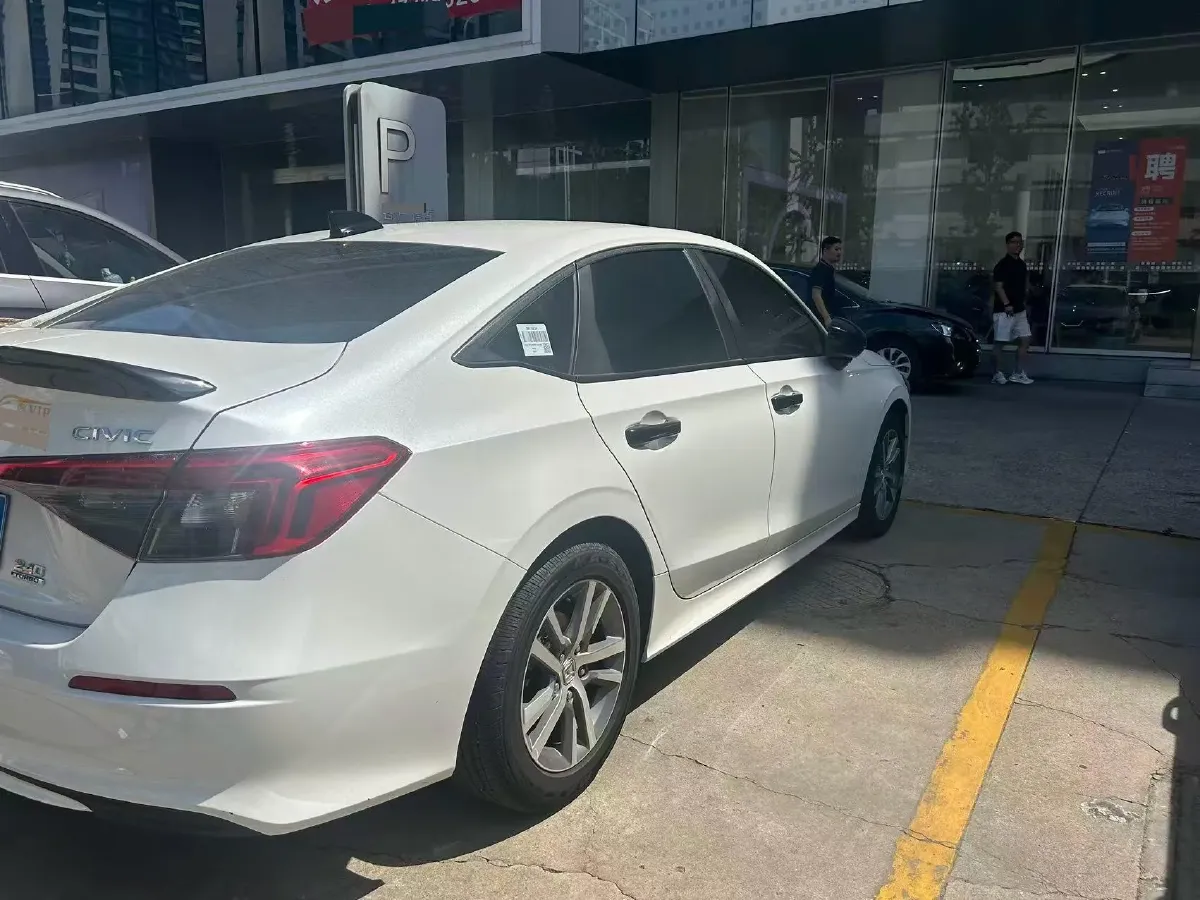 2023 Honda Civic 1.5T 182HP L4 CVT,autocango,china used car exporter,china ev exporter,chinese used car exporter,chinese used ev exporter