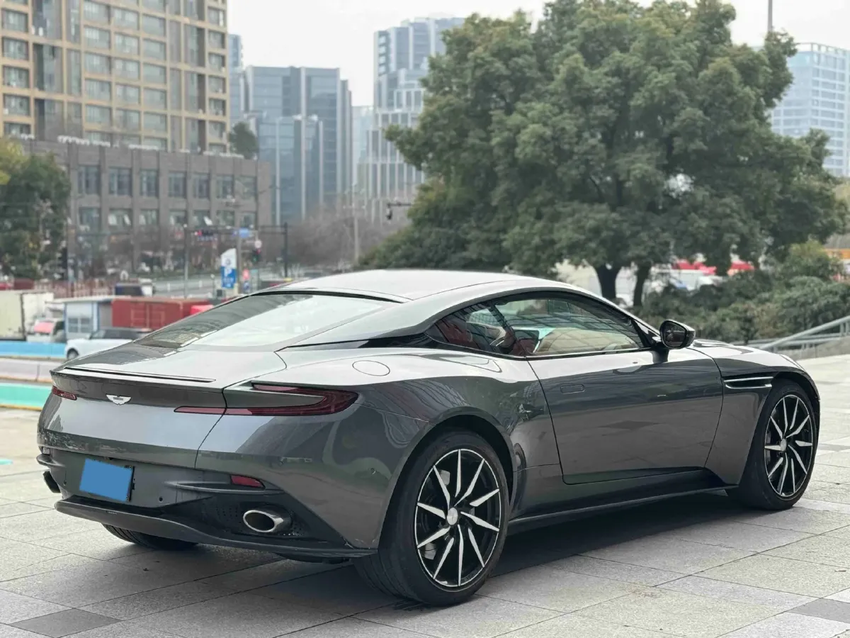 2019 Aston Martin DB11 4.0T 510HP V8 8AT,autocango,china used car exporter,china ev exporter,chinese used car exporter,chinese used ev exporter