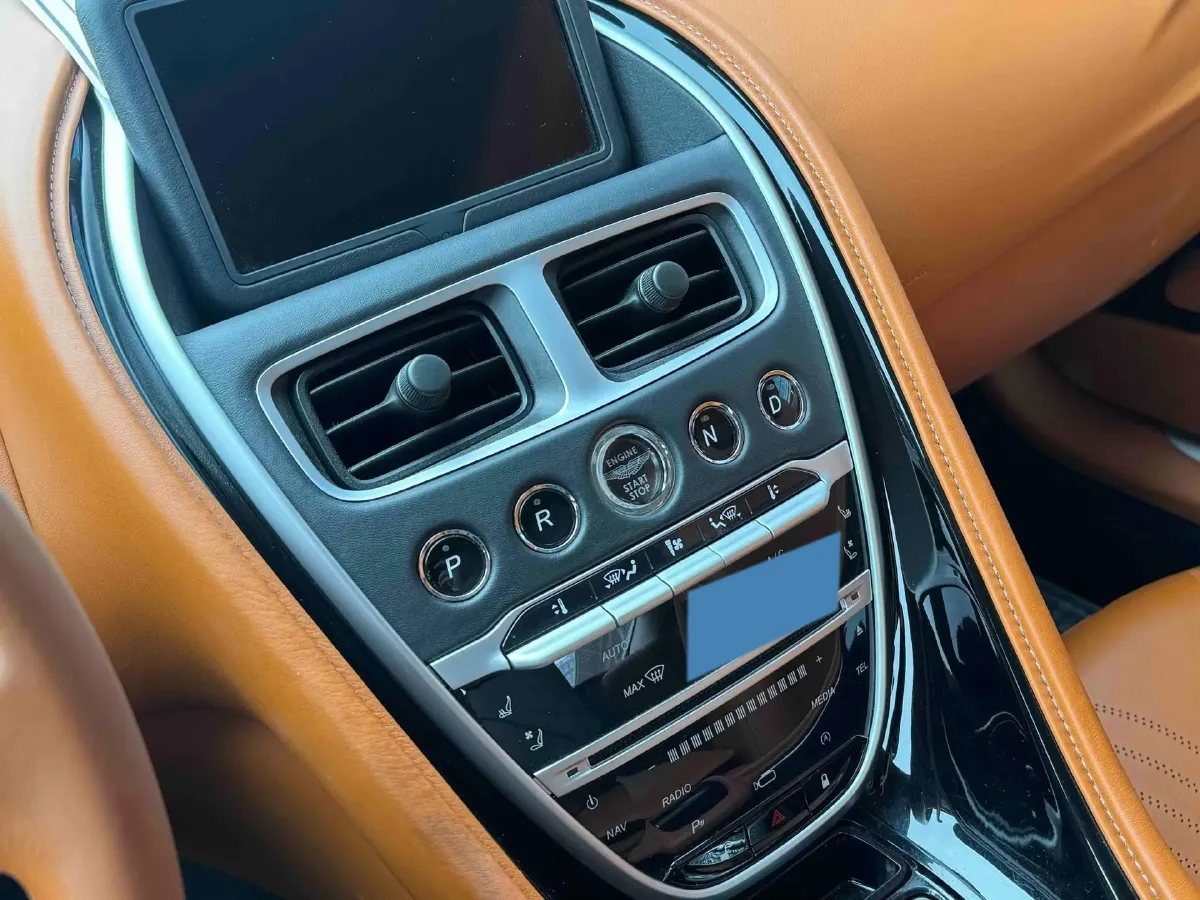 2019 Aston Martin DB11 4.0T 510HP V8 8AT,autocango,china used car exporter,china ev exporter,chinese used car exporter,chinese used ev exporter