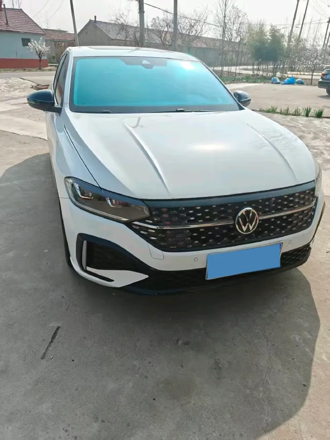2024 Volkswagen Lavida 1.5T 160HP L4 7DCT,autocango,china used car exporter,china ev exporter,chinese used car exporter,chinese used ev exporter