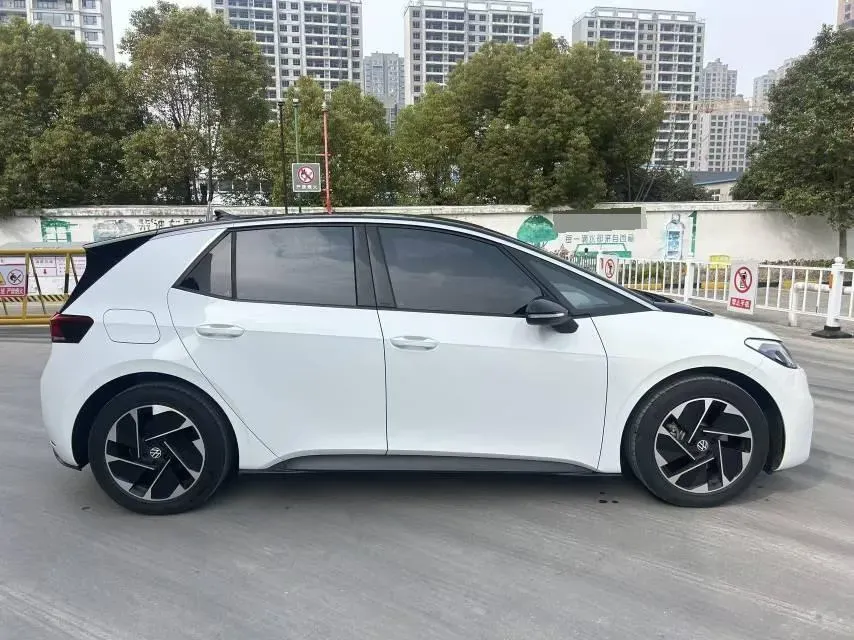 2024 Volkswagen ID.3 BEV 52.8KWH,autocango,china used car exporter,china ev exporter,chinese used car exporter,chinese used ev exporter