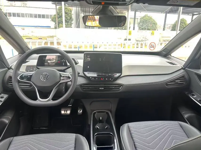 2024 Volkswagen ID.3 BEV 52.8KWH,autocango,china used car exporter,china ev exporter,chinese used car exporter,chinese used ev exporter
