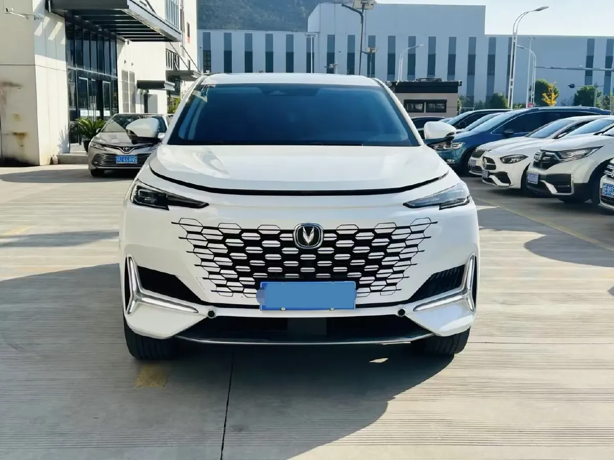 2023 ChangAn UNI-K 2.0T 233HP L4 8AT,autocango,china used car exporter,china ev exporter,chinese used car exporter,chinese used ev exporter