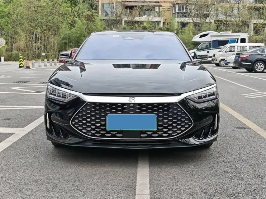 2022 Volkswagen Tiguan L 2.0T 186HP L4 7DCT,autocango,china used car exporter,china ev exporter,chinese used car exporter,chinese used ev exporter