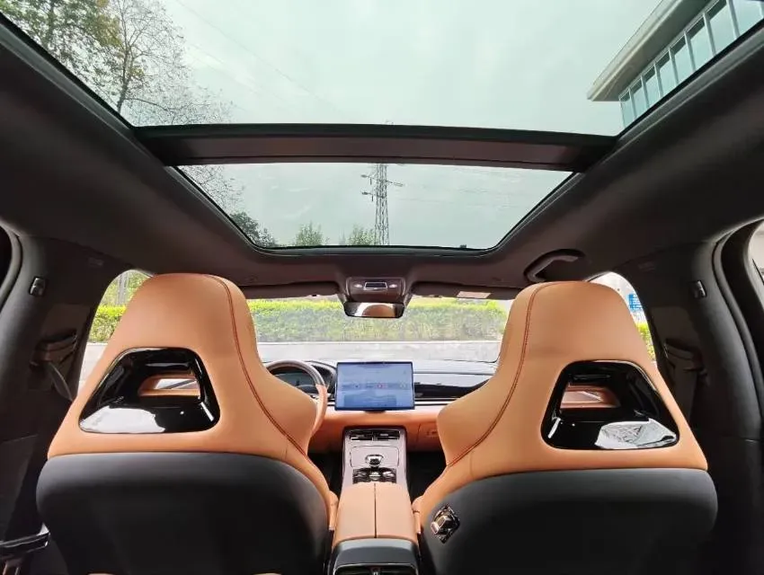 2022 Volkswagen Tiguan L 2.0T 186HP L4 7DCT,autocango,china used car exporter,china ev exporter,chinese used car exporter,chinese used ev exporter