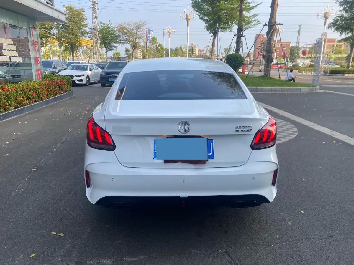 2021 MG 5 1.5L 120HP L4 CVT,autocango,china used car exporter,china ev exporter,chinese used car exporter,chinese used ev exporter