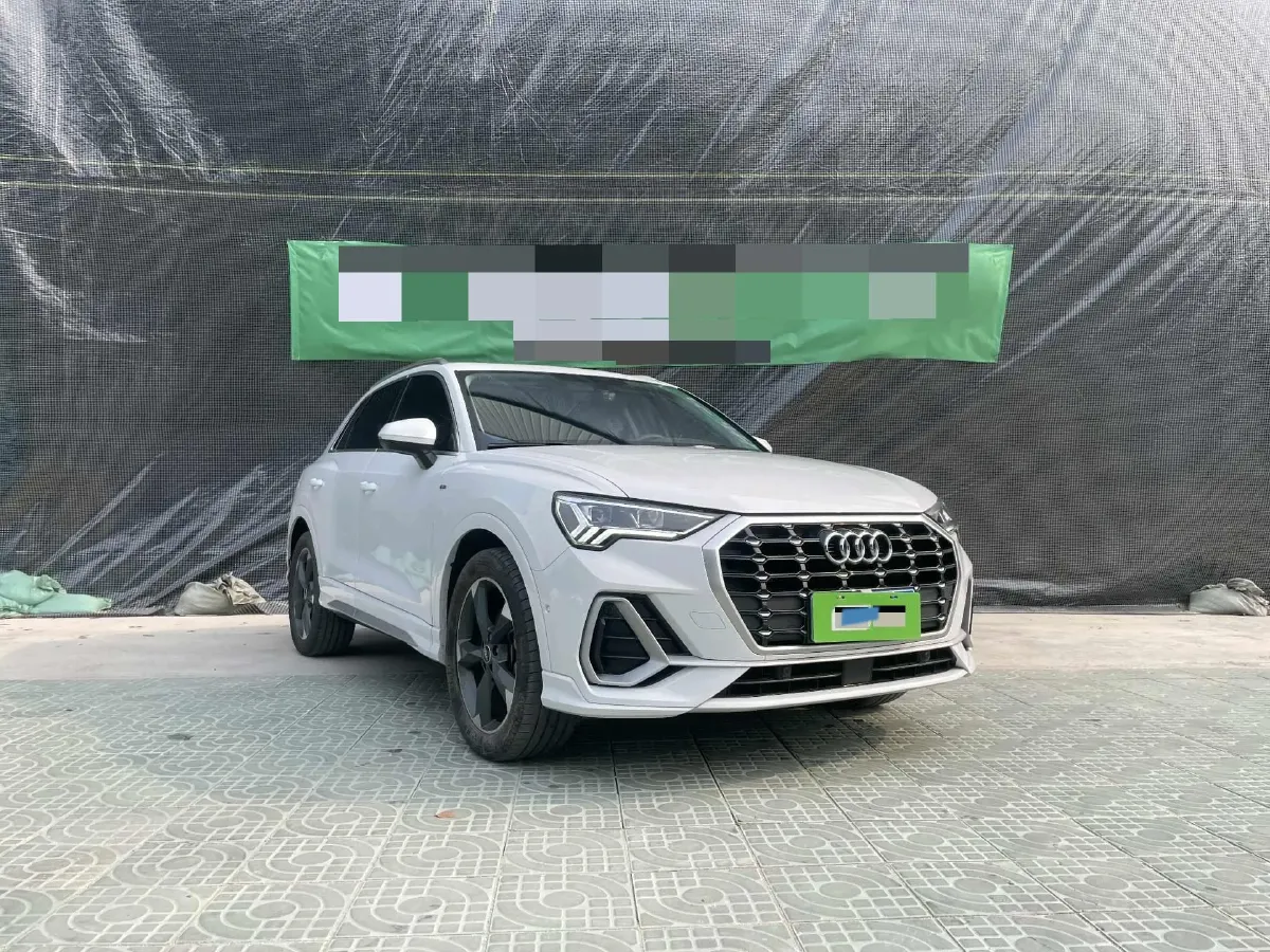 2023 Audi Q3 1.4T 150HP L4 7DCT,autocango,china used car exporter,china ev exporter,chinese used car exporter,chinese used ev exporter