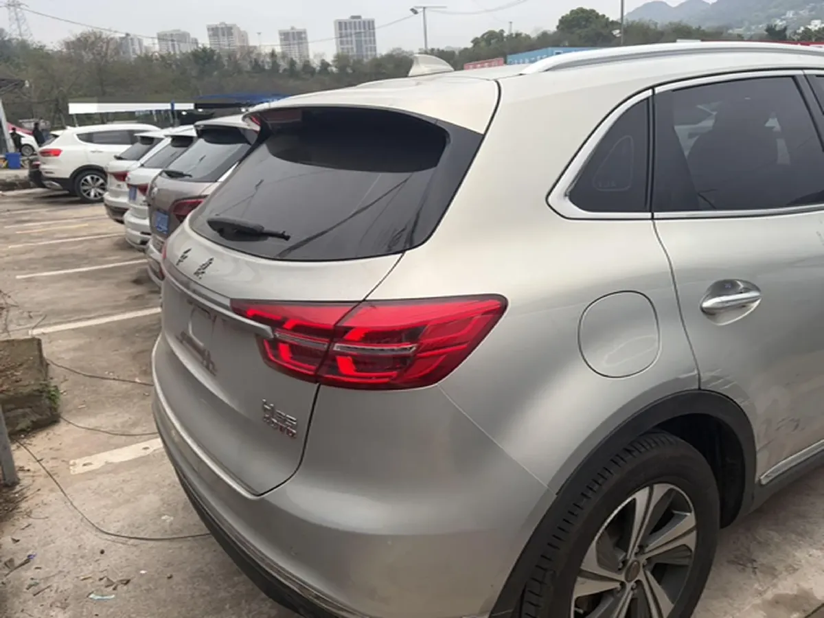 2019 HongQi HS5 2.0T 224HP L4 6AT,autocango,china used car exporter,china ev exporter,chinese used car exporter,chinese used ev exporter