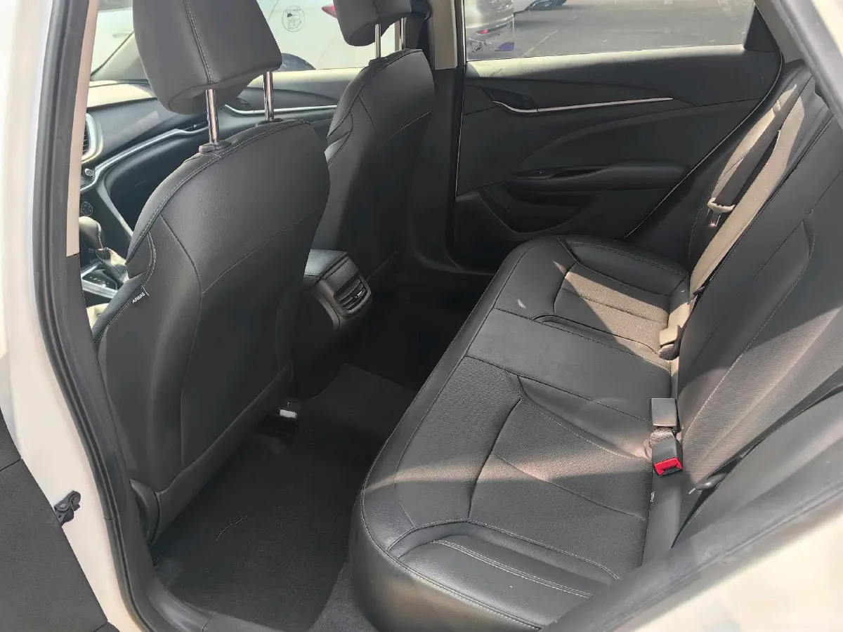 2021 Buick Excelle 1.5L 113HP L4 6AT,autocango,china used car exporter,china ev exporter,chinese used car exporter,chinese used ev exporter