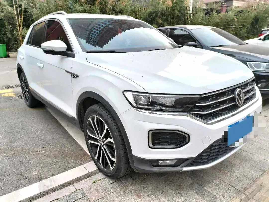 2020 Volkswagen T-Roc 1.4T 150HP L4 7DCT,autocango,china used car exporter,china ev exporter,chinese used car exporter,chinese used ev exporter