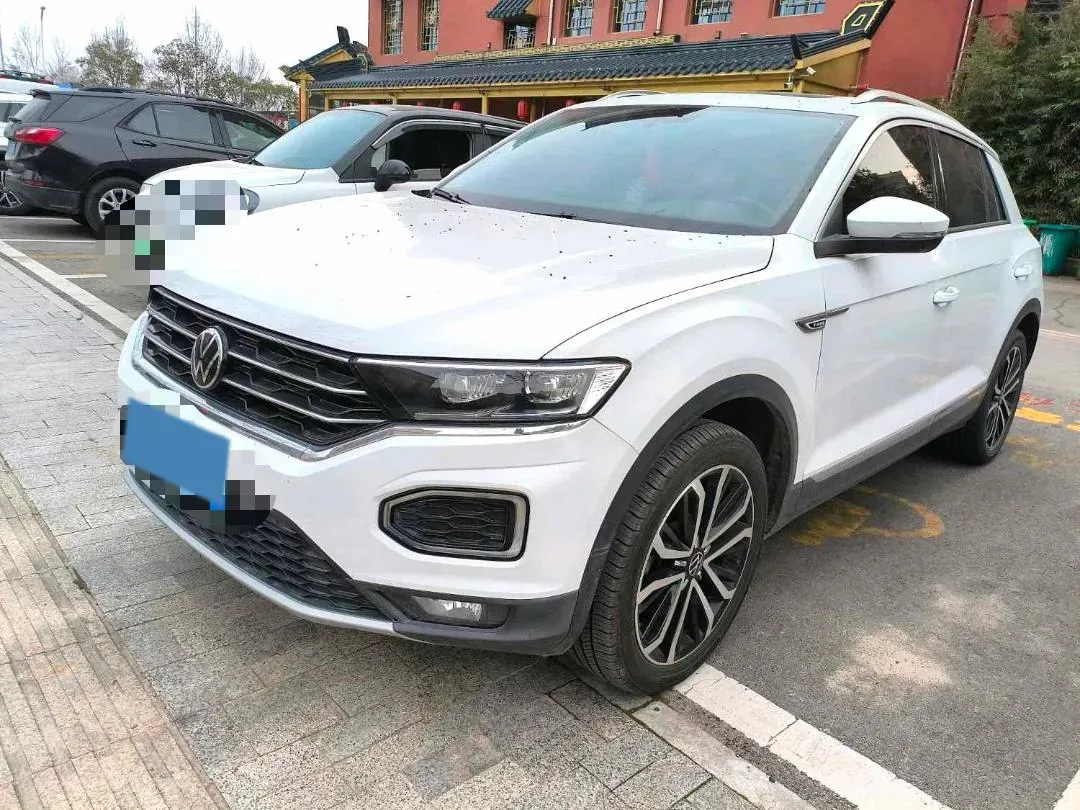 2020 Volkswagen T-Roc 1.4T 150HP L4 7DCT,autocango,china used car exporter,china ev exporter,chinese used car exporter,chinese used ev exporter