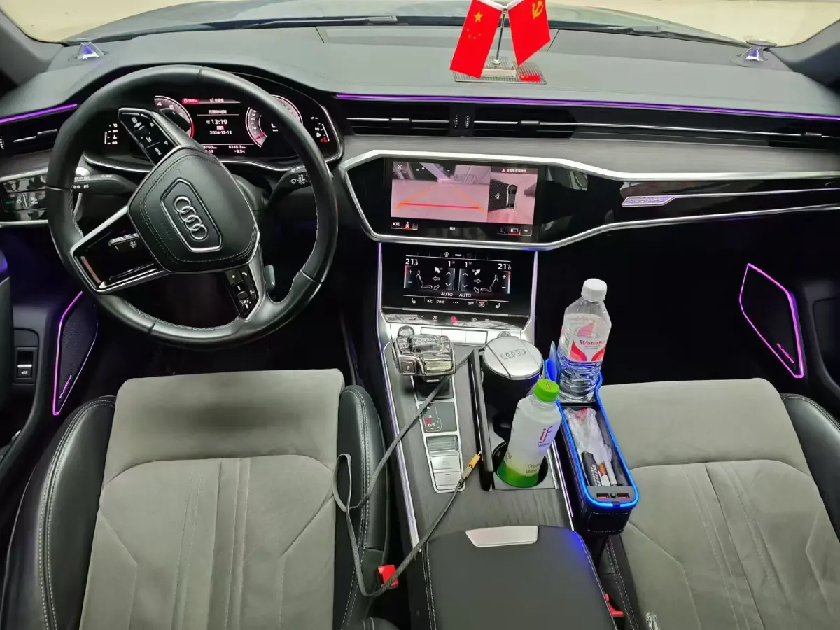 2023 Audi A6L 2.0T 245HP L4 7DCT,autocango,china used car exporter,china ev exporter,chinese used car exporter,chinese used ev exporter